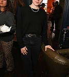 Filename=daisy-1.jpg
Filesize=710KiB
Dimensions=1322x2048
Date added=Nov 20, 2025 daisy-1.jpg