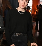 Filename=daisy-2.jpg
Filesize=736KiB
Dimensions=1322x2048
Date added=Nov 20, 2025 daisy-2.jpg