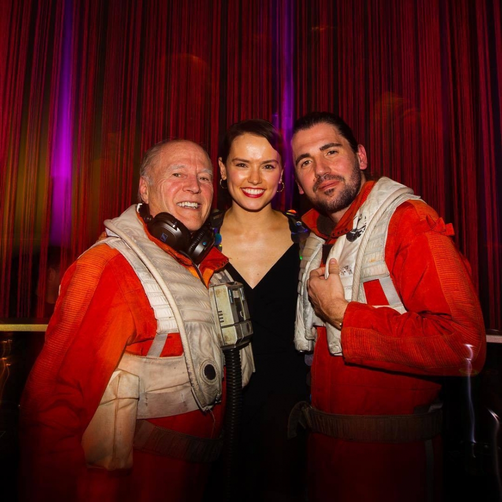 DRN_2019event_feb17_sw_wrap_party_in_london_003.jpg